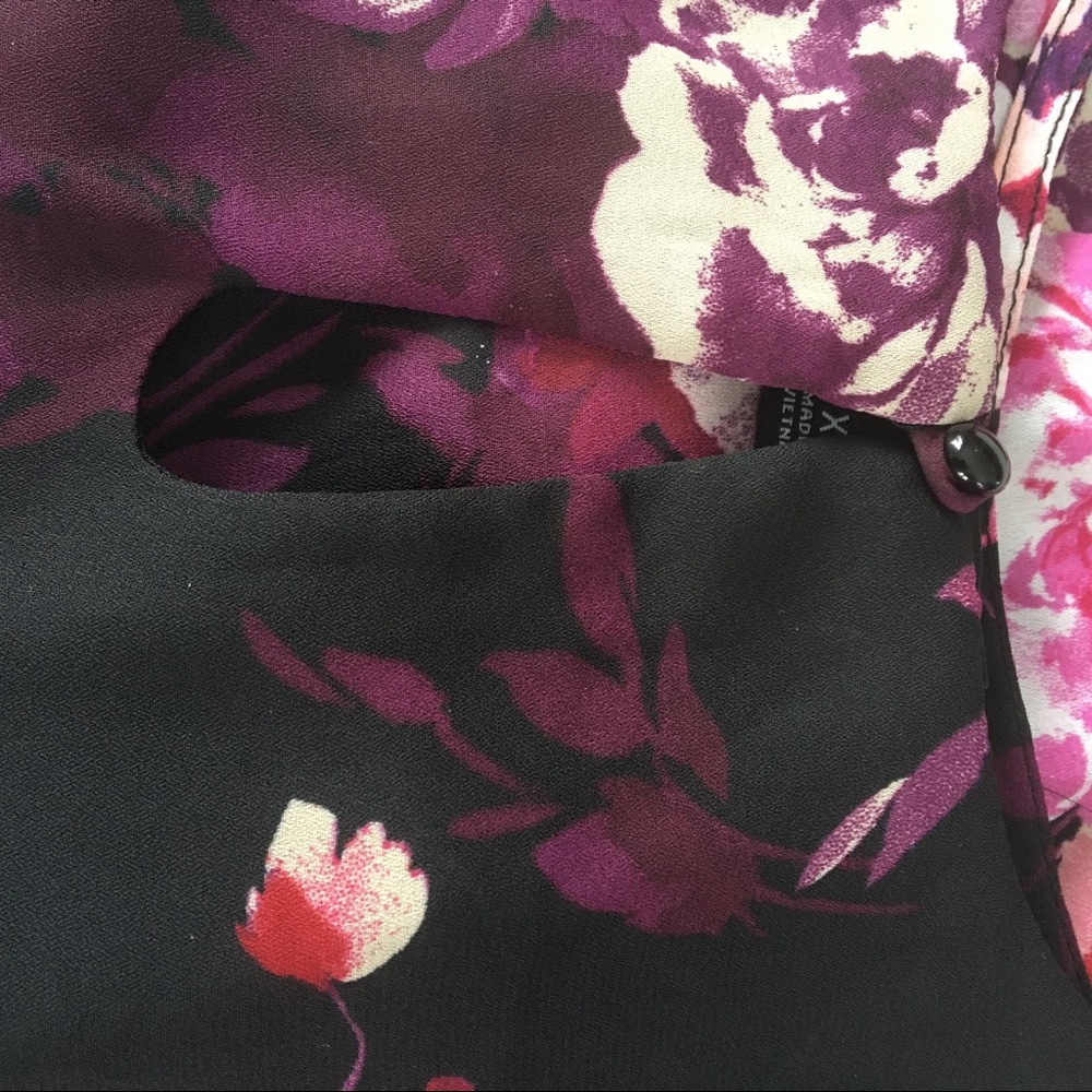NWT XS ROZ & ALI PEEK-A-BOO FRONT PINK BLACK & PURPLE FLORAL BELL SLEEVED TOP - Picture 13 of 13